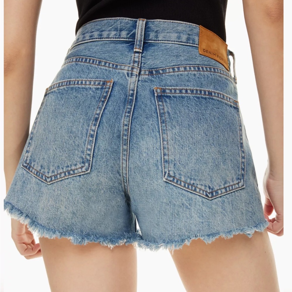 Denim Forum ex boyfriend shorts